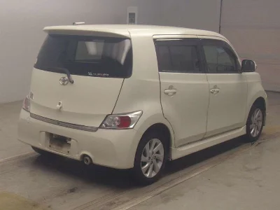 Toyota bB