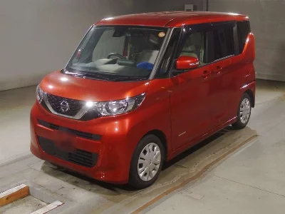 NISSAN ROOX