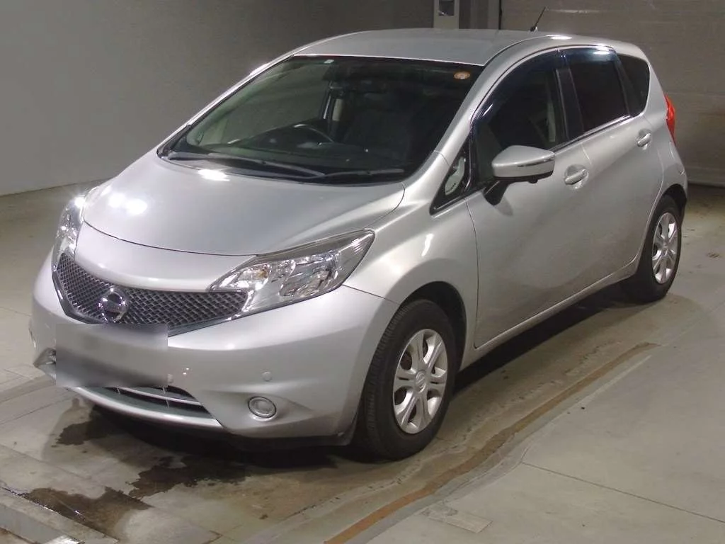 Nissan Note  с аукциона в Японии