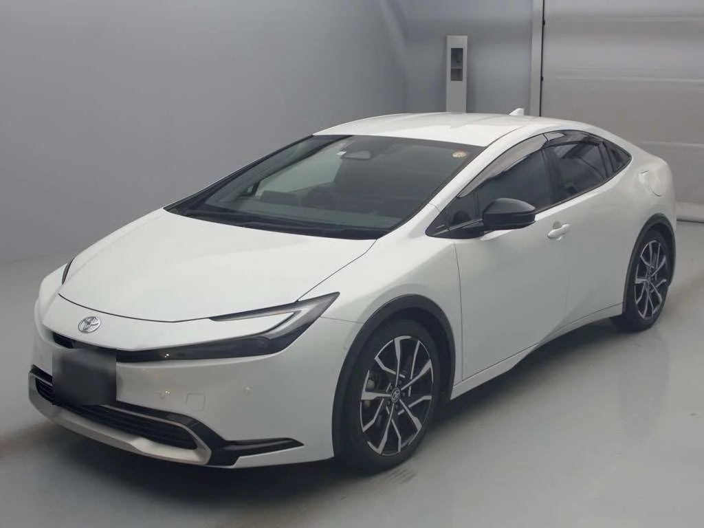 Toyota Prius  с аукциона в Японии