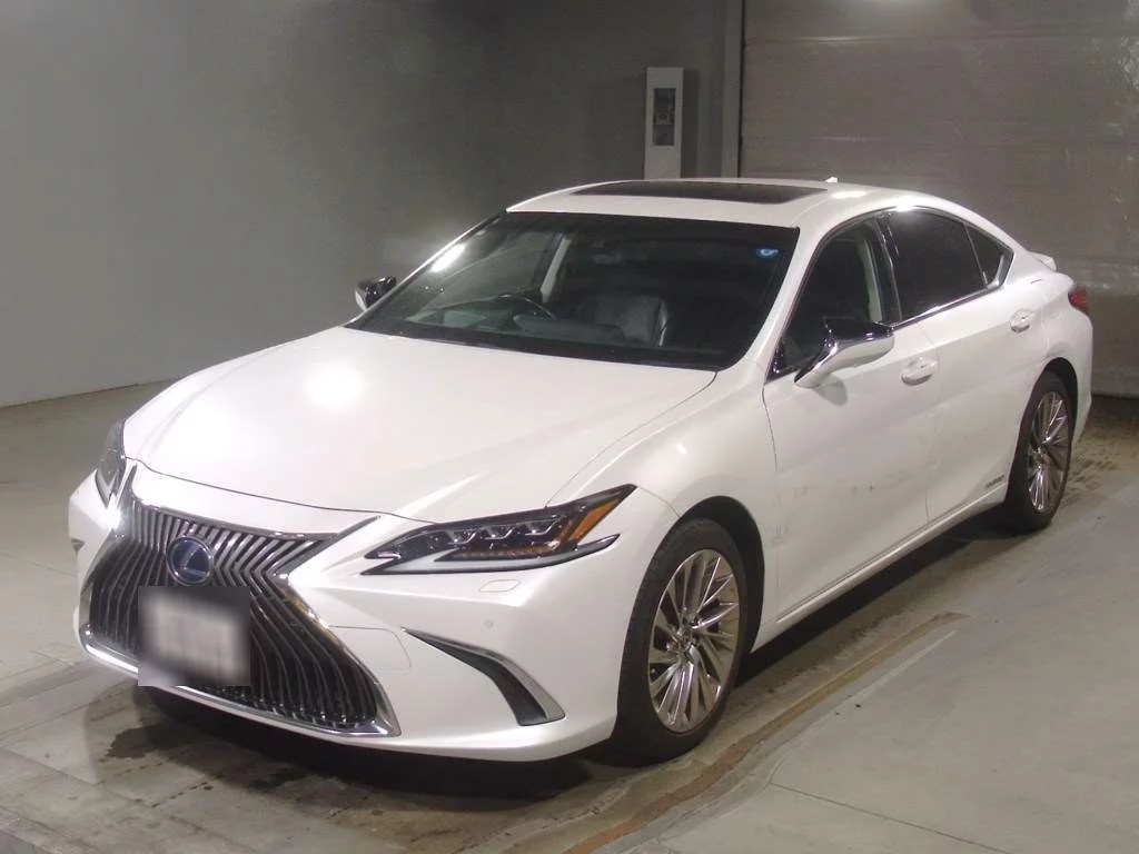 Lexus ES300h  с аукциона в Японии
