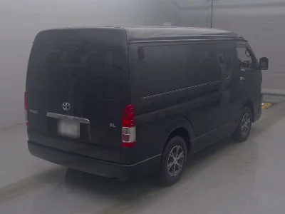 TOYOTA HIACE WAGON