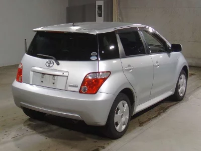 Toyota Ist