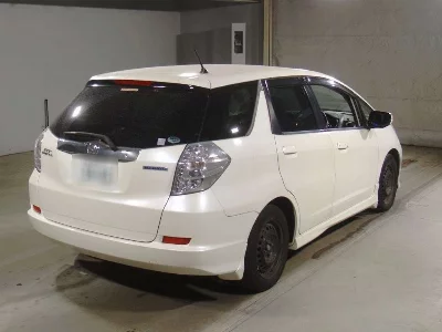 Honda FIT SHUTTLE HYBRID