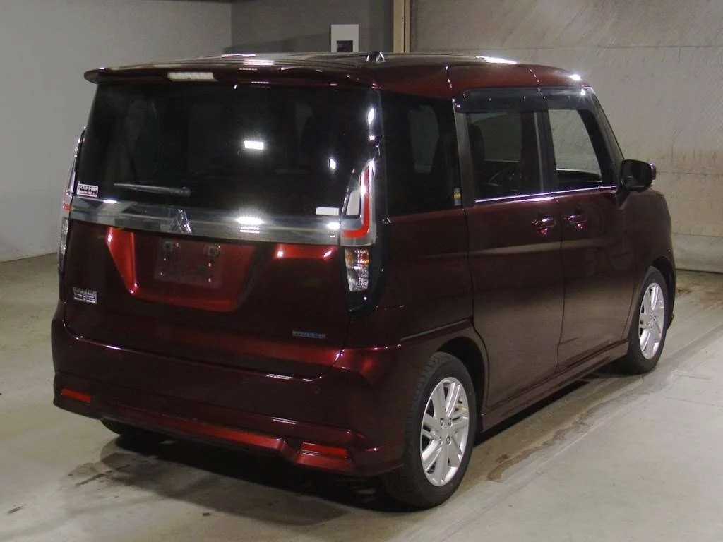Mitsubishi Delica D:2  с аукциона в Японии