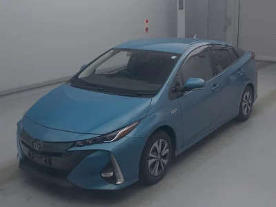 Toyota Prius PHV