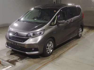 HONDA FREED + HYBRID
