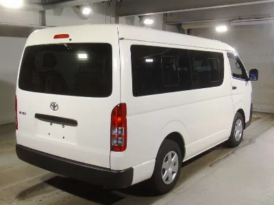 Toyota HIACE WAGON