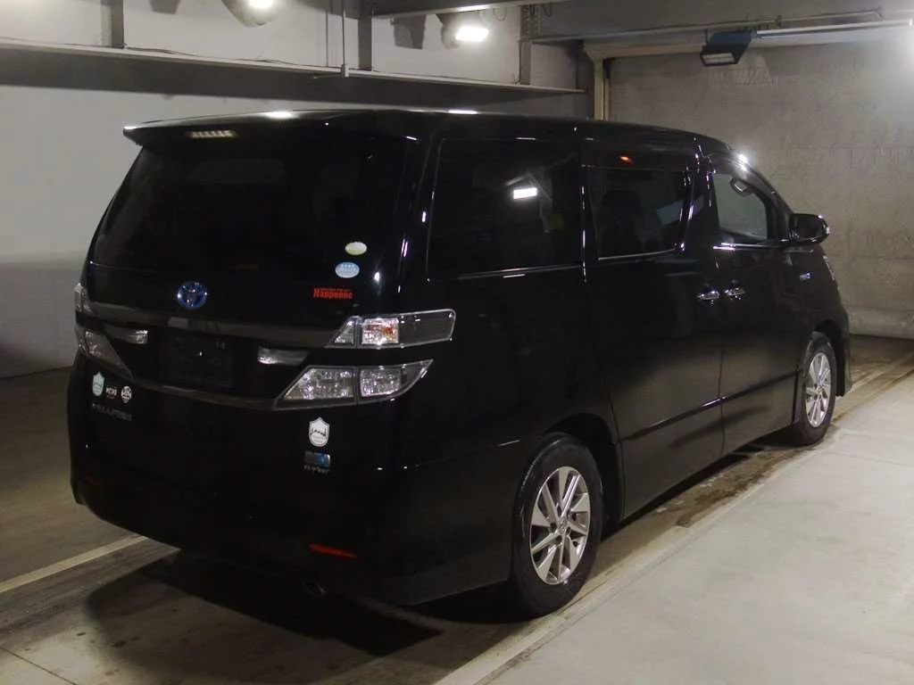 Toyota Vellfire  с аукциона в Японии