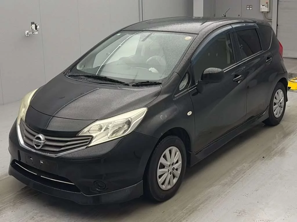 Nissan Note  с аукциона в Японии