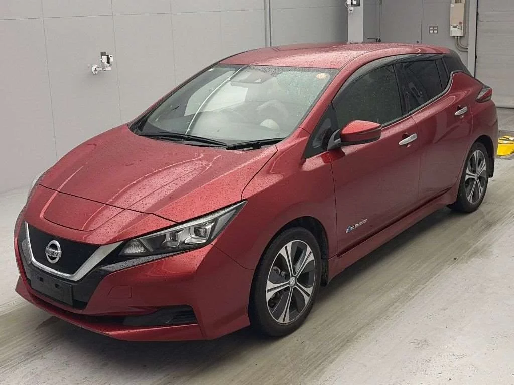 Nissan Leaf  с аукциона в Японии