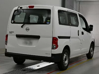 NISSAN NV200 VANETTE VAN