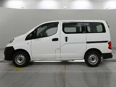 NISSAN NV200 VANETTE VAN