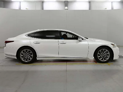 Lexus LS500