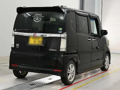 Honda N BOX CUSTOM