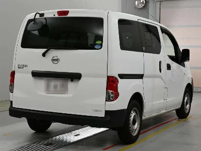NISSAN NV200 VANETTE VAN