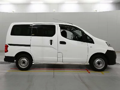 NISSAN NV200 VANETTE VAN
