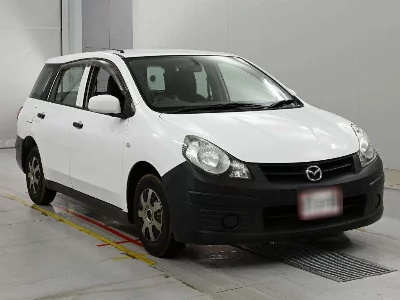 Mazda Familia