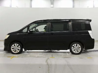 Honda STEPWGN SPADA