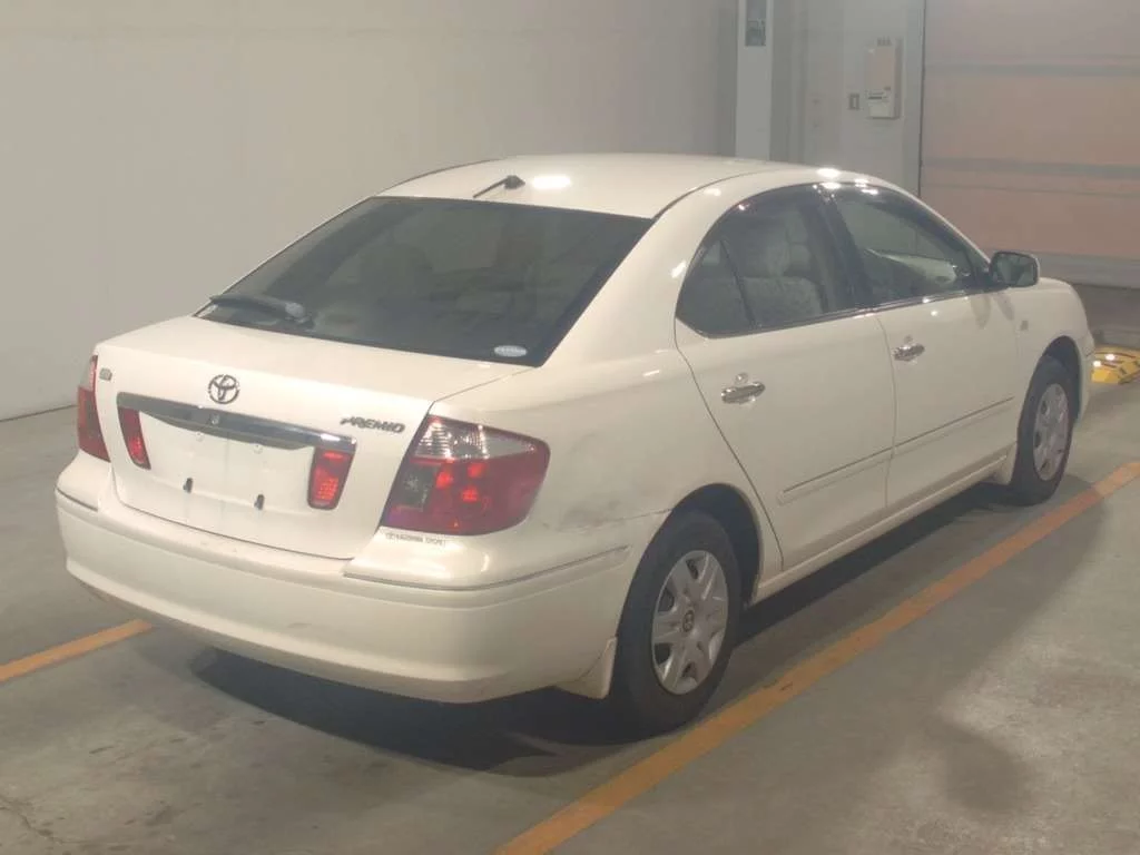 Toyota Premio  с аукциона в Японии