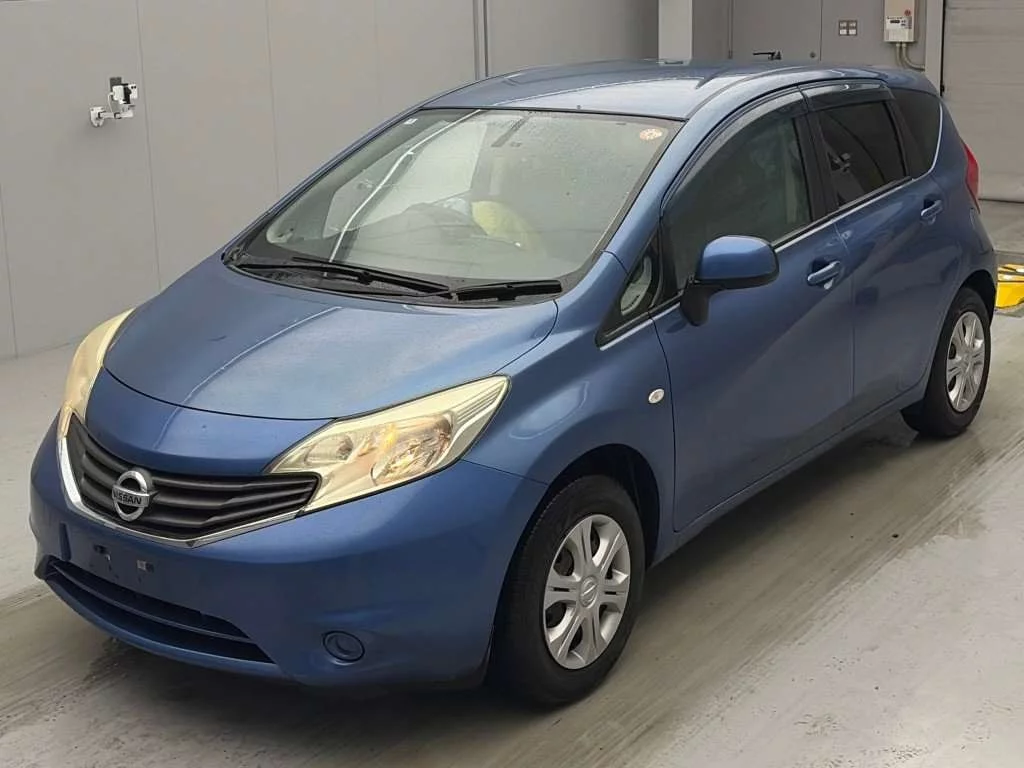 Nissan Note  с аукциона в Японии