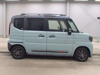 Suzuki Spacia Gear
