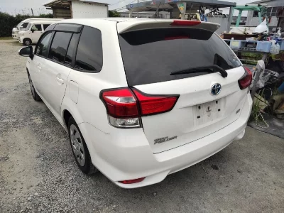 TOYOTA COROLLA FIELDER