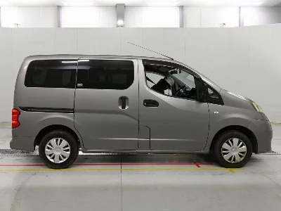 Nissan NV200 VANETTE VAN