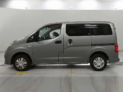 Nissan NV200 VANETTE VAN