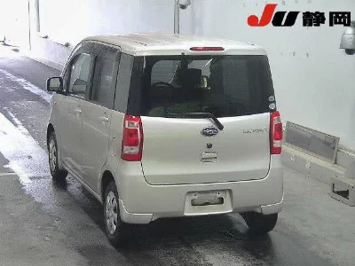 Subaru Lucra