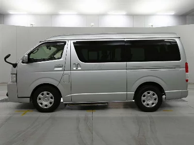 Toyota HIACE WAGON