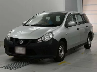 Nissan AD