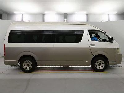 Toyota HIACE WAGON