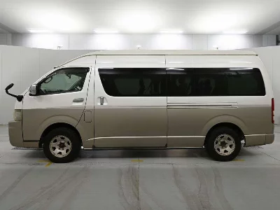 Toyota HIACE WAGON