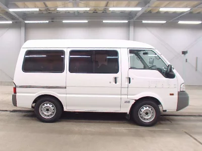 Mazda Bongo Van