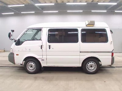 Mazda Bongo Van