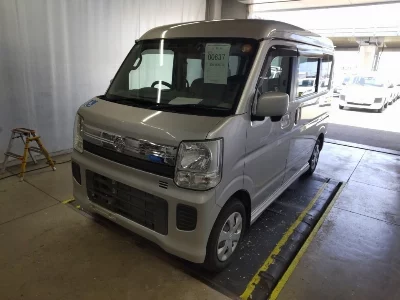 NISSAN NV100 CLIPPER RIO