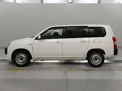 MAZDA FAMILIA VAN