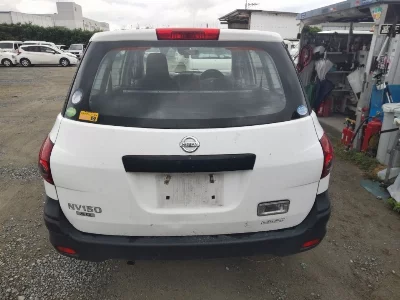 Nissan AD