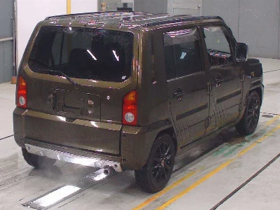 Daihatsu Naked