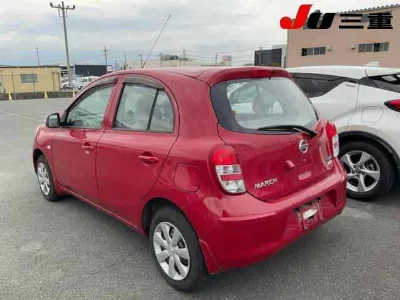 Nissan March
