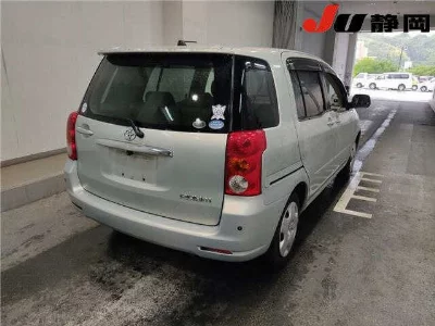 Toyota Raum