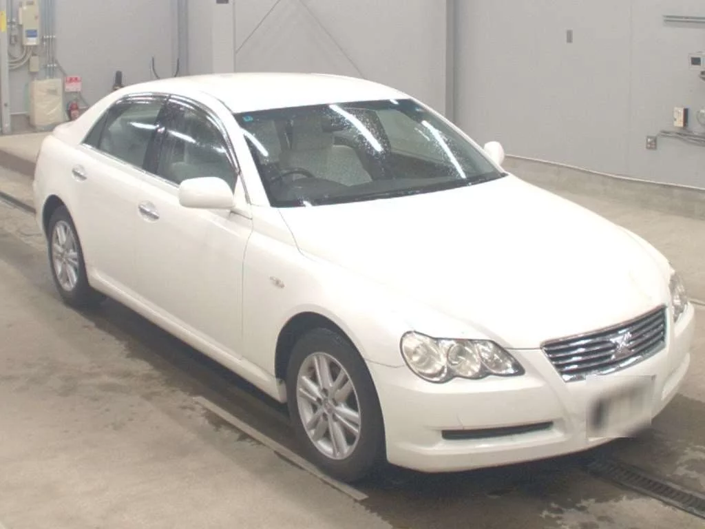 Toyota Mark X  с аукциона в Японии