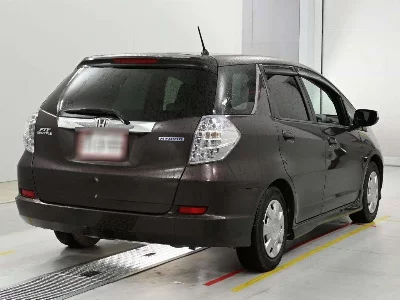 Honda FIT SHUTTLE HYBRID
