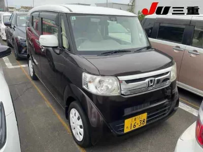 Honda N BOX SLASH