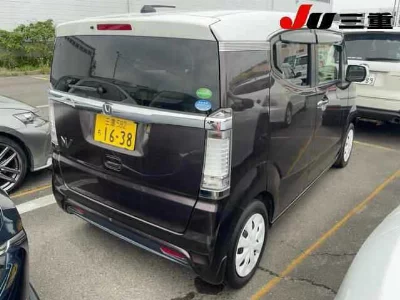 Honda N-Box Slash