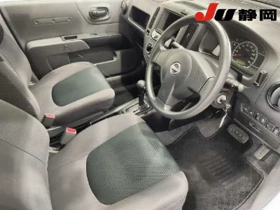 NISSAN AD VAN
