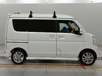 NISSAN NV100 CLIPPER RIO