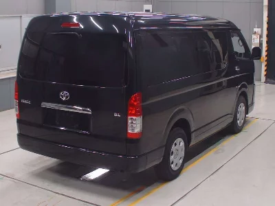 TOYOTA HIACE WAGON