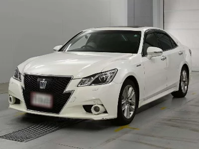 Toyota CROWN HYBRID